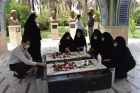 گزارش تصویری مراسم گل افشانی و عطر افشانی مزار مطهر شهدای گمنام دانشگاه به مناسبت سالروز خاکسپاری