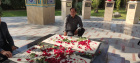 مراسم غبار روبی و عطر افشانی مزار مطهر شهدای گمنام دانشگاه به مناسبت هفته دفاع مقدس