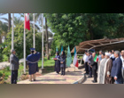 پرچم ایران بر فراز دانشگاه علوم کشاورزی و منابع طبیعی خوزستان به اهتزاز درآمد